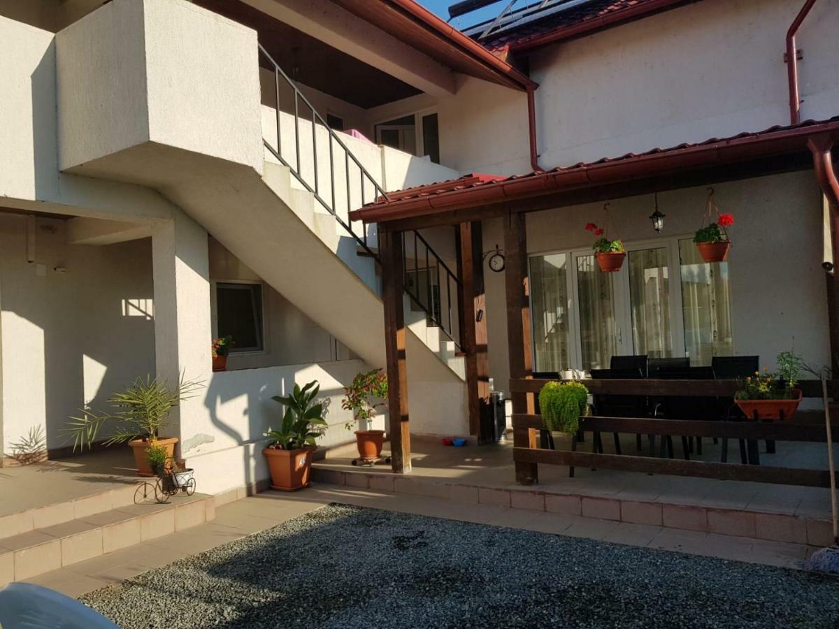 Casa Dragon Hotel Sulina Exterior foto